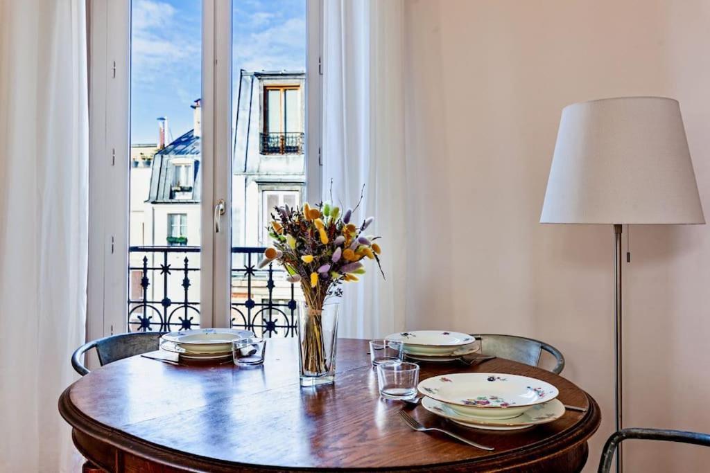 Charmant Appartement Au Coeur De Paris Eksteriør billede